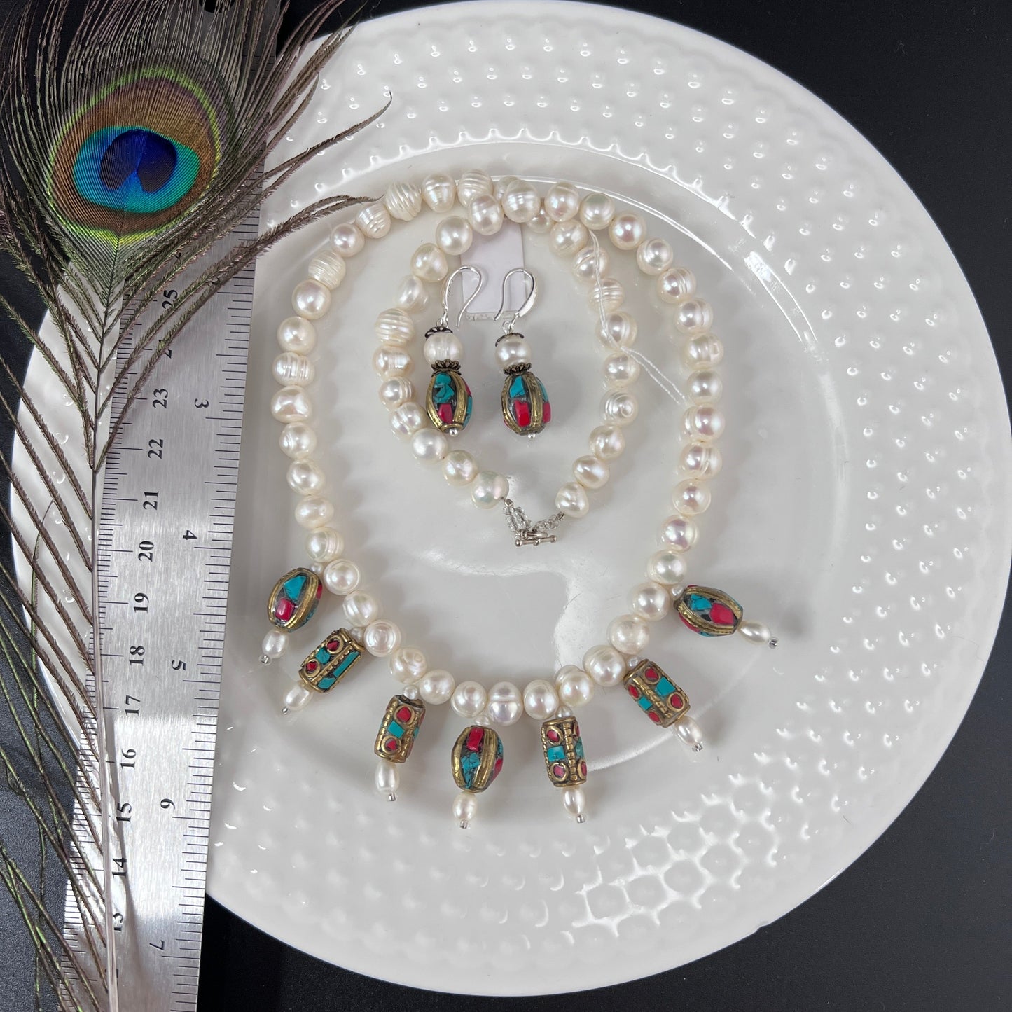 Pearl and Tibetan Beads Single Row Jewelry Set