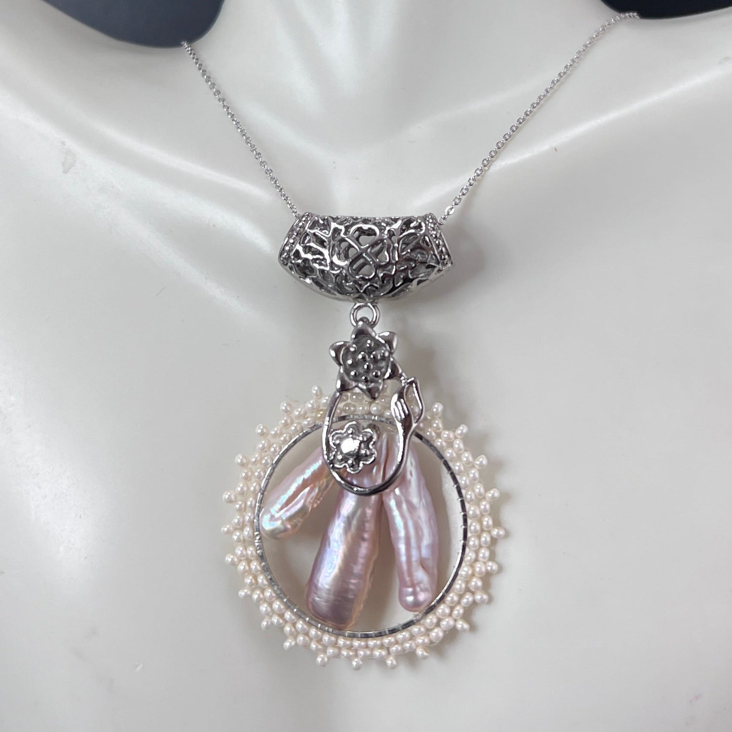 Victorian Style Bridal Triple Pearl Pendant