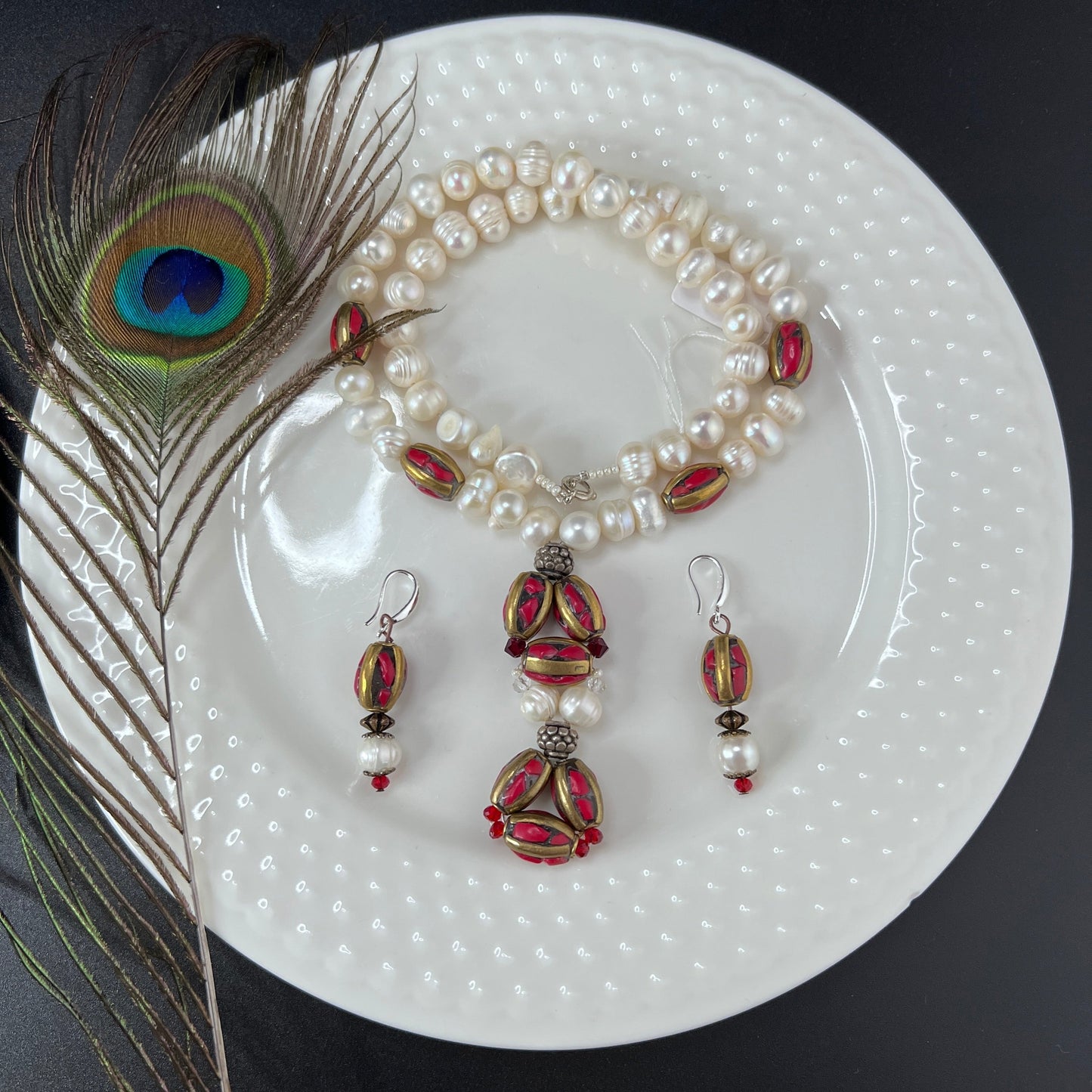 Pearl and Tibetan Beads Single Row Jewelry Set