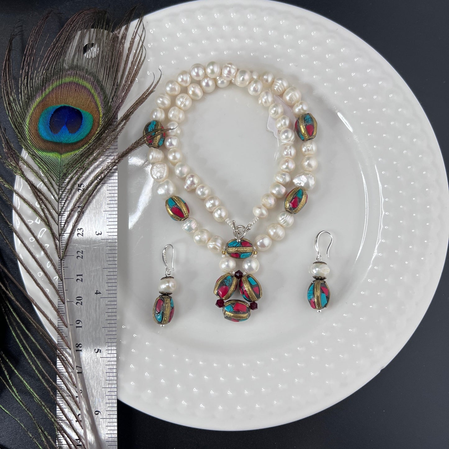 Pearl and Tibetan Beads Single Row Jewelry Set