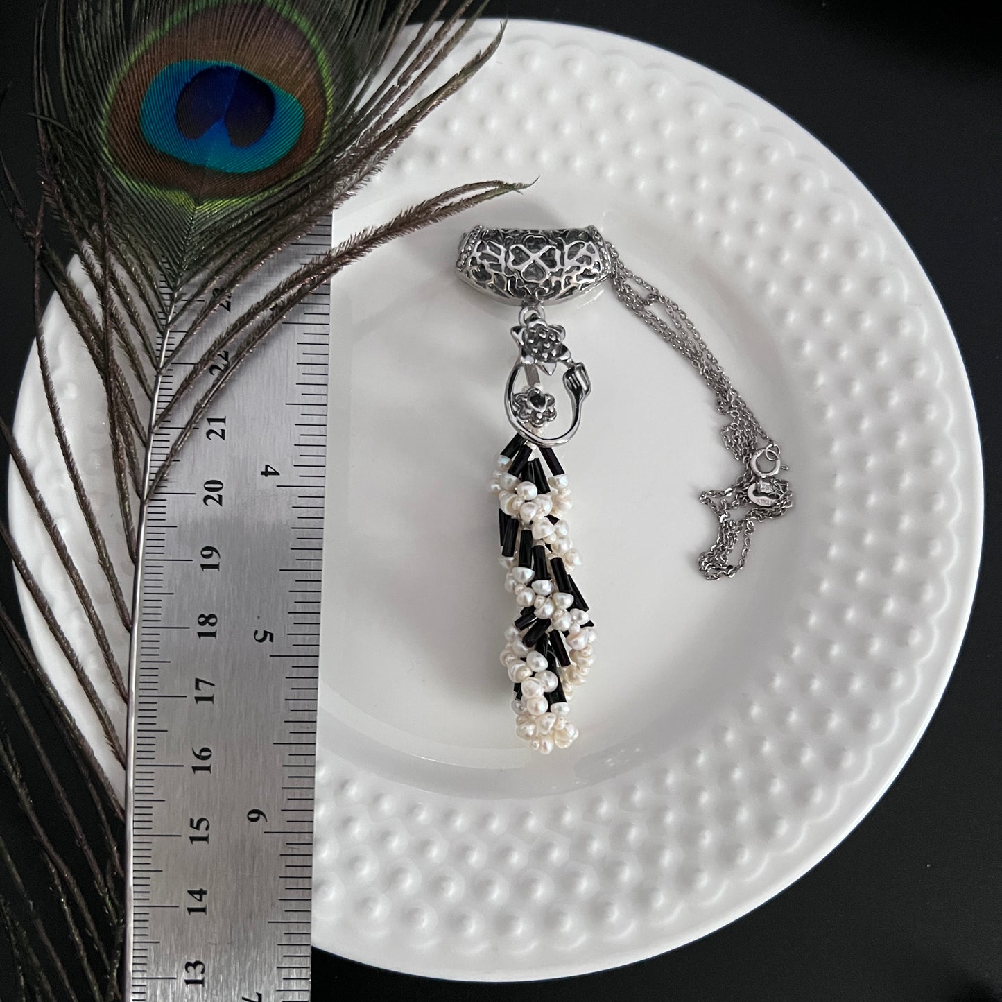 Pearly Swirl Pendant
