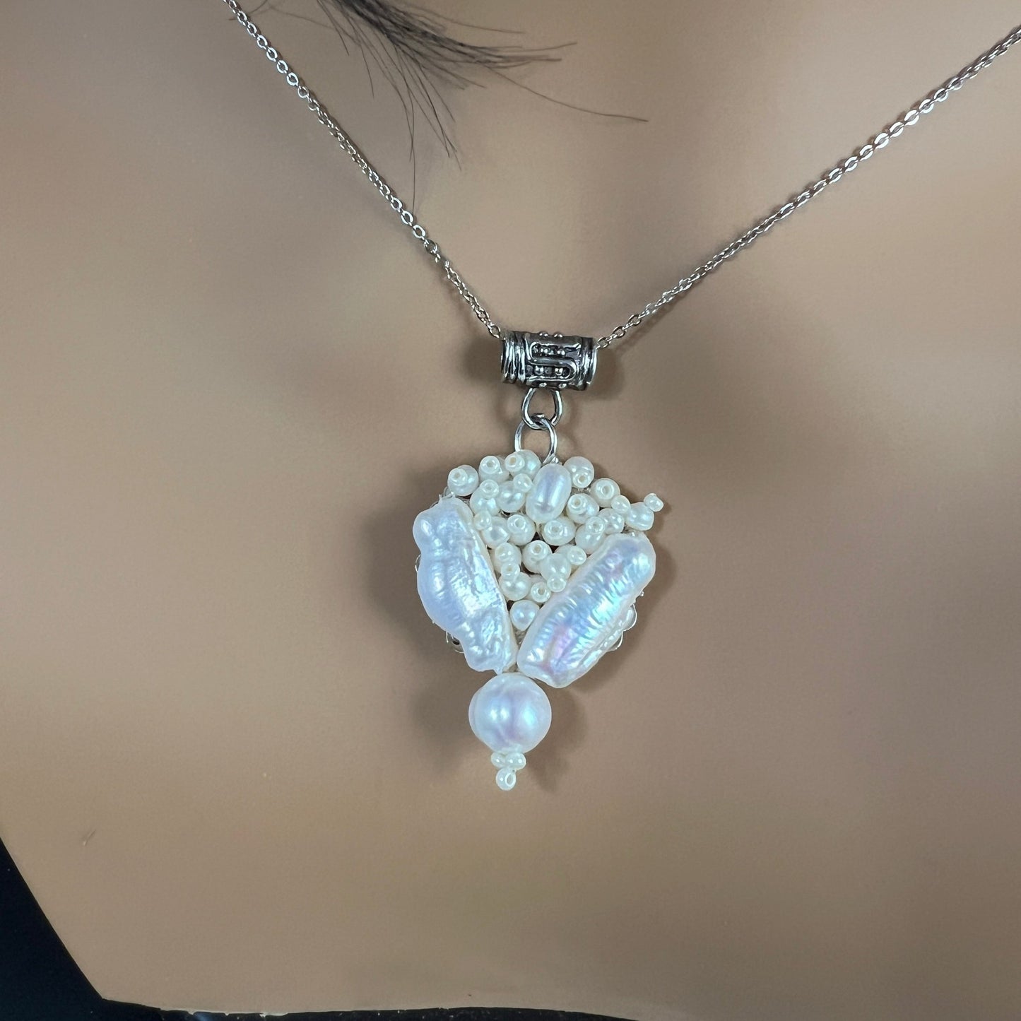 Duo Keshi Pearl Pendant