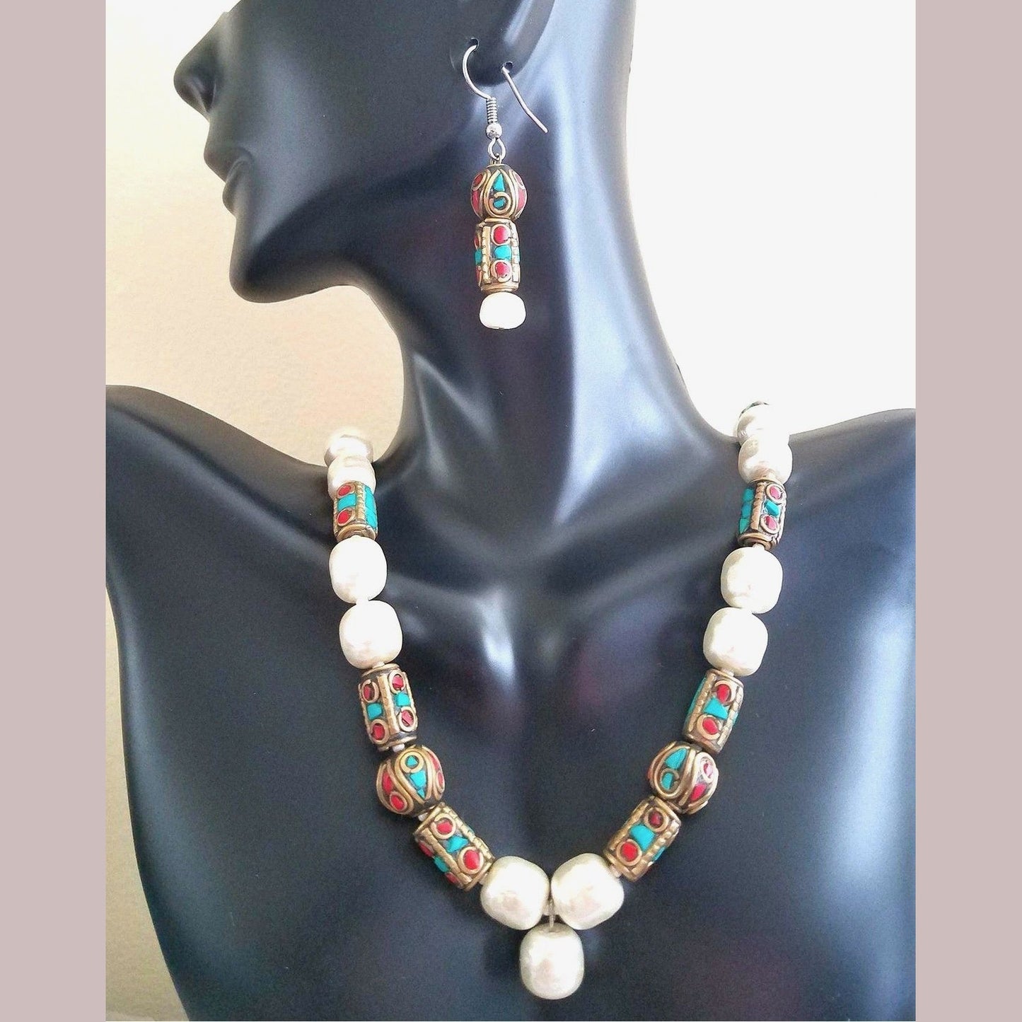 Pearl and Tibetan Beads Single Row Jewelry