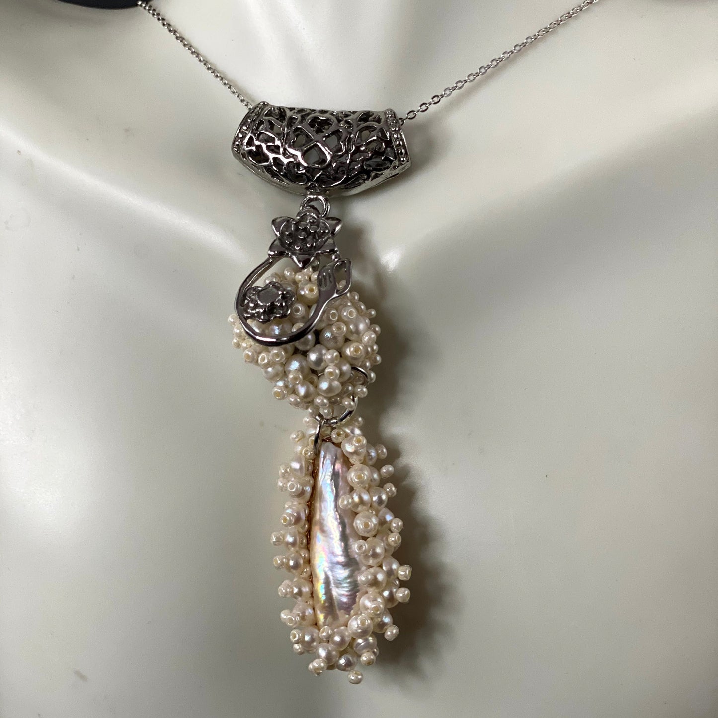 Victorian Style Bridal Pearl Pendant