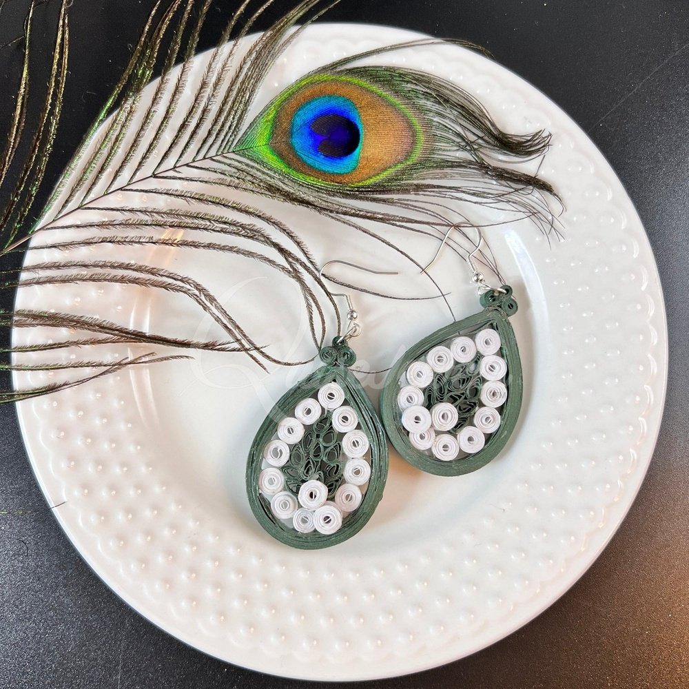 Medium Tear Drop Quilling Earrings-QuiseJewels