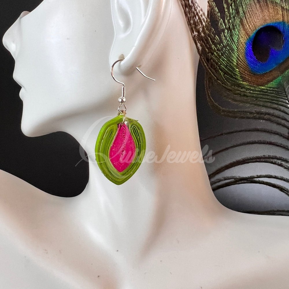 Small Drop Flower Seed Quilling Earrings-QuiseJewels
