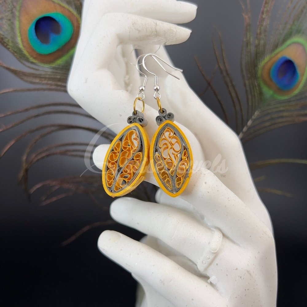 Solid Small Marquee Quilling Earrings-QuiseJewels
