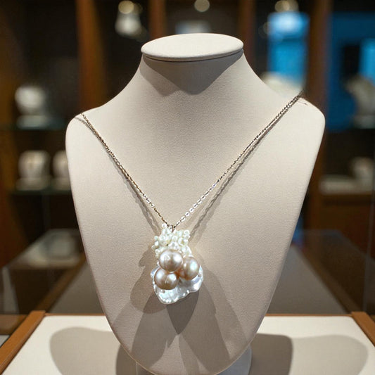 🤍 Flirty Pearl – For Your Special Someone 🤍