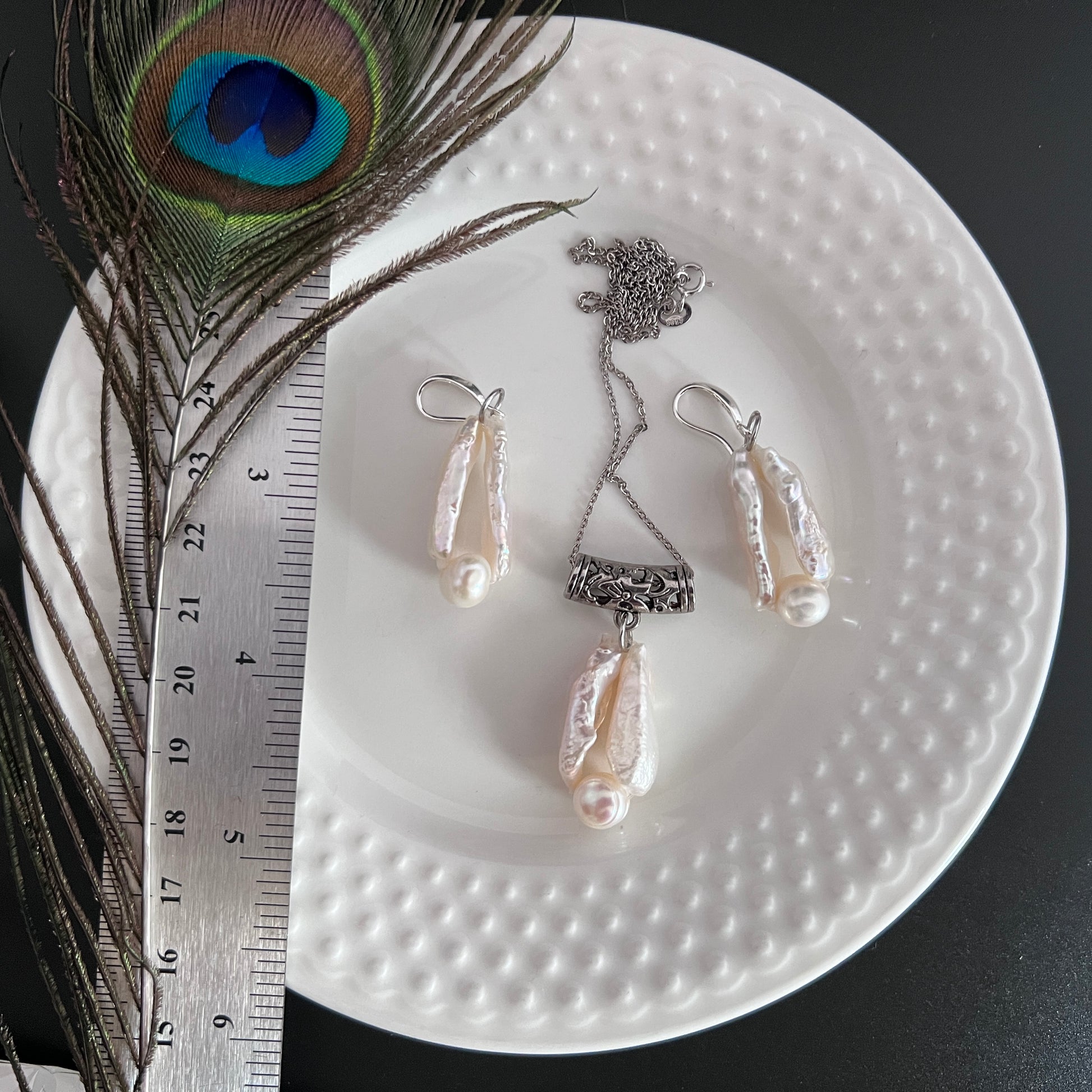 Duo Keshi Pearl Set